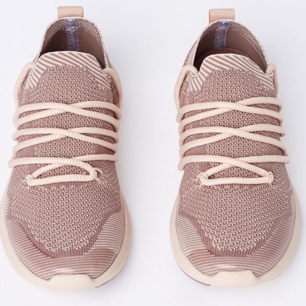 Fabletics Culver Knit Sneakers - pink performance Walking Shoes US 6 EU 36.5 - Picture 11 of 12